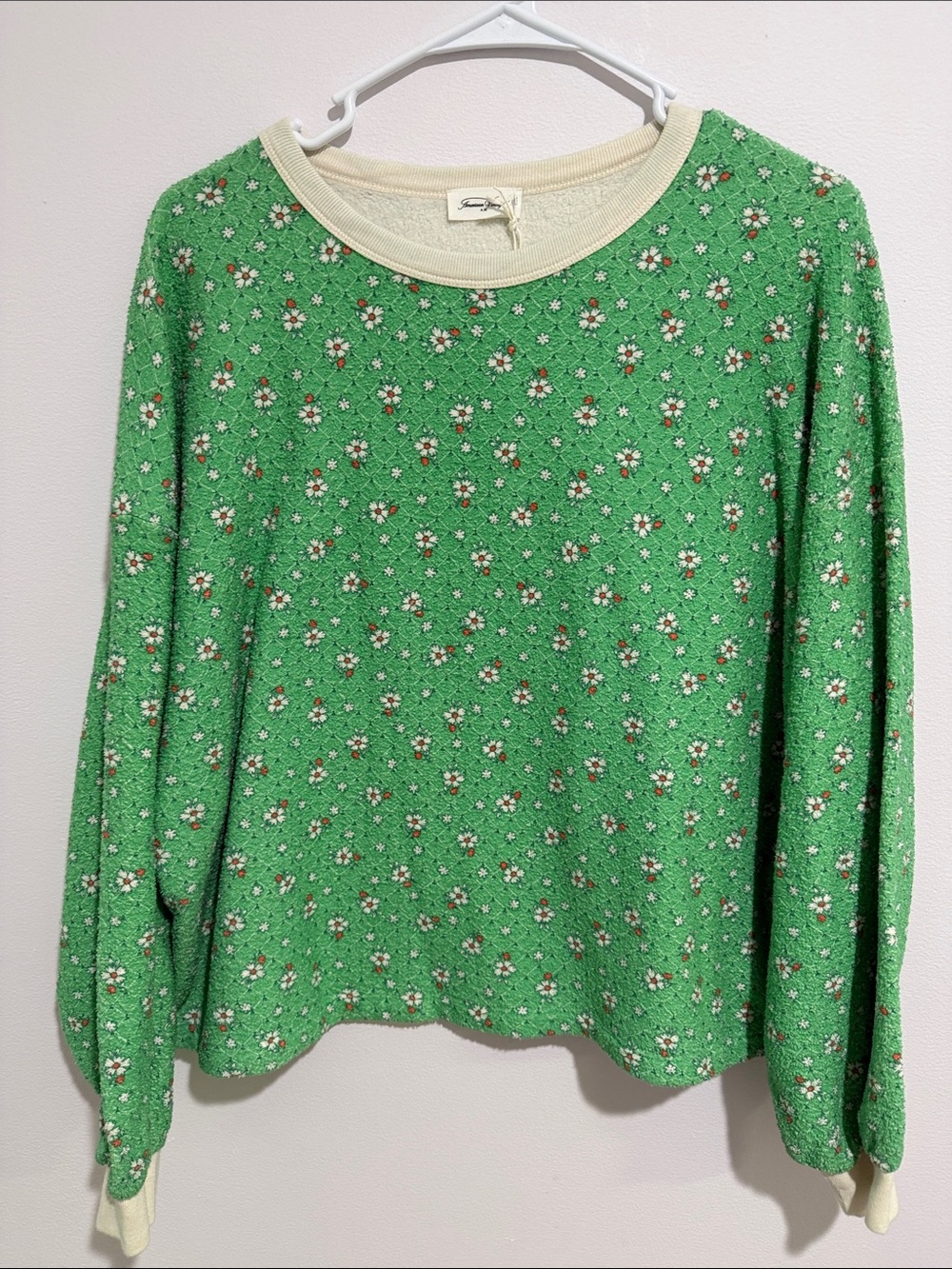 American Vintage Green Floral Knit Sweatshirt with Cream Trim